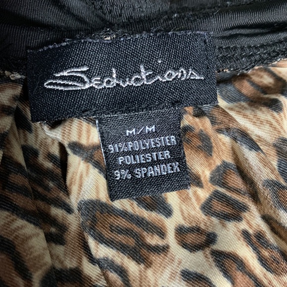 Seductions Leopard Print Brown and black Open Back Blouse Size M - Picture 12 of 13